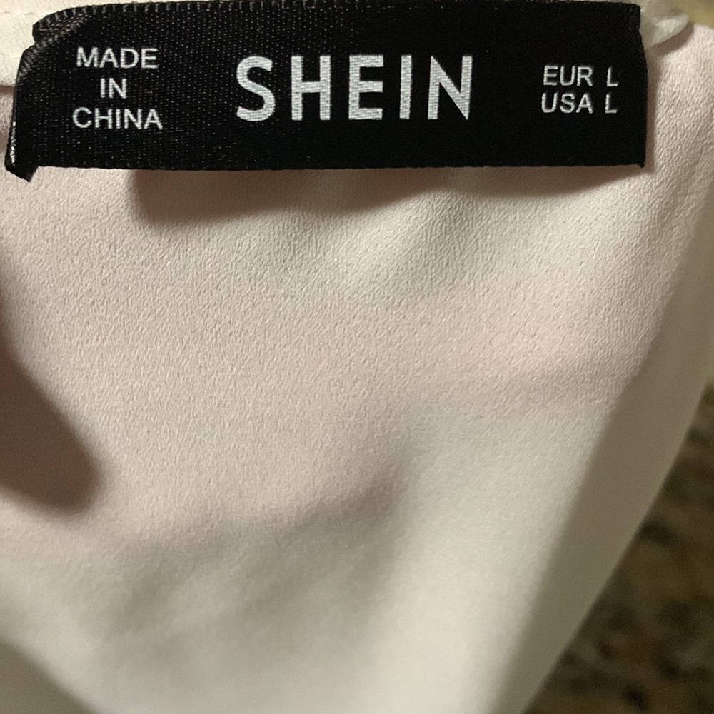 Shein - Picture 7 of 7